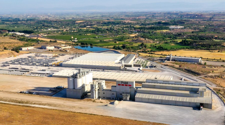 Fàbrica actual al polígon de Castellots.